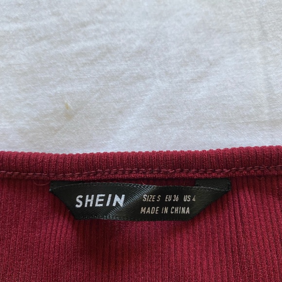 SHEIN burgundy front tie crop shirt - Picture 2 of 2